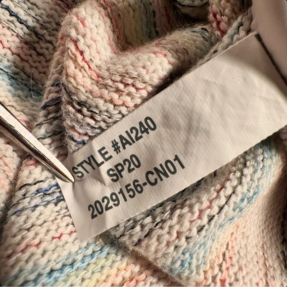 Madewell ‘Bubble-Sleeve Crop Top’ Sweatshirt in “Rainbow Stripe” Size Small - Picture 13 of 16